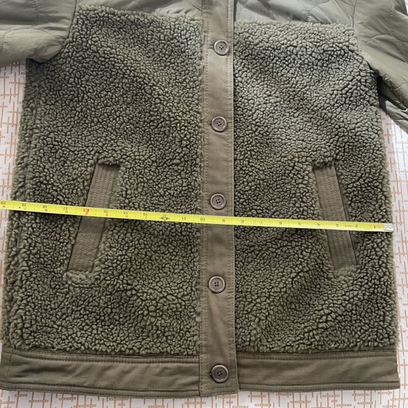 Madewell Quilted Sherpa Jacket - Picture 9 of 10